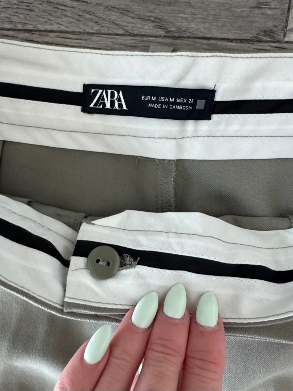 🌼Zara🌼 Olive Green High-Rise Trousers, Size M